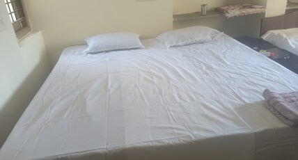 Prem pravah bunglow Room Type - ROOM NO 102