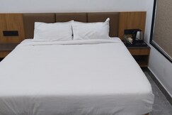 Hotel Dwarkesh homely stay