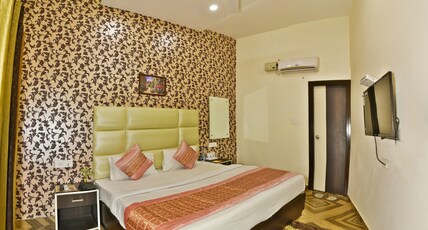 Hotel Amritsar Inn Room Type - Deluxe Room