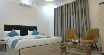 The Grand palace Hotel & Lawn Room Type - Bedroom 5