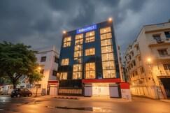 FabHotel Saltlake Palace - Nr. Anandlok Hospital