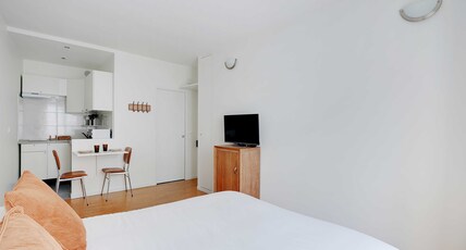 Modern and Cosy Studio - 2P - Near Paris Room Type - Modern and Cosy Studio - 2P - Near Paris