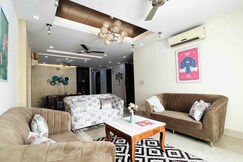 Bluo Stays - Defence Colony