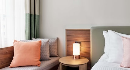 The Clarence Hotel Sydney Room Type - Deluxe Room with 1 kingsize bed