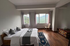 The Highlanders Inn | 1.8 Km from MG Marg