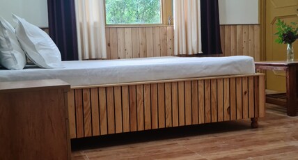 Gazing Moon Homestay Room Type - VYAS
