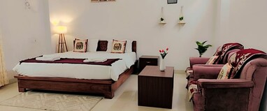 Hotel Utsav and Banquet Hall