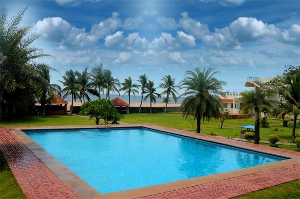 St.James Court Beach Resort - Tap to explore photos