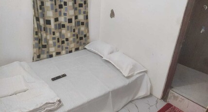SPOT ON Dreamzz Inn Room Type - SPOT ON NON-AC