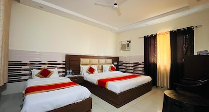 Hotel Abrol Residency Room Type - DELUXE TRIPLE ROOM Hotel Abrol Residency Room Type - DELUXE TRIPLE ROOM