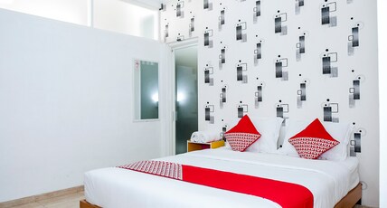 Hotel O 111 Residence Room Type - Indonesia Deluxe Double