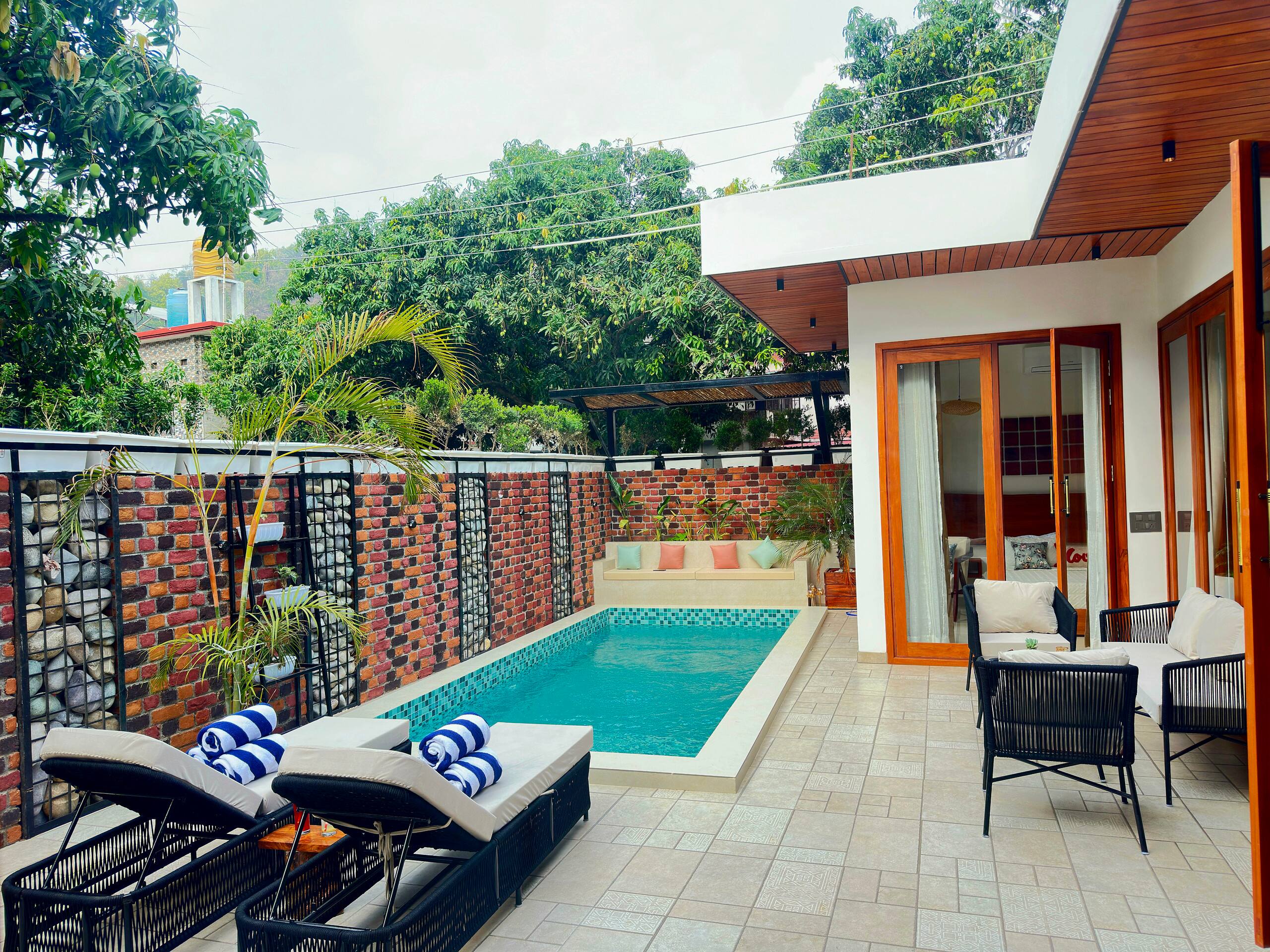 Walnut Villa-Brand new Pool Villa Jim Corbett. - Tap to explore photos