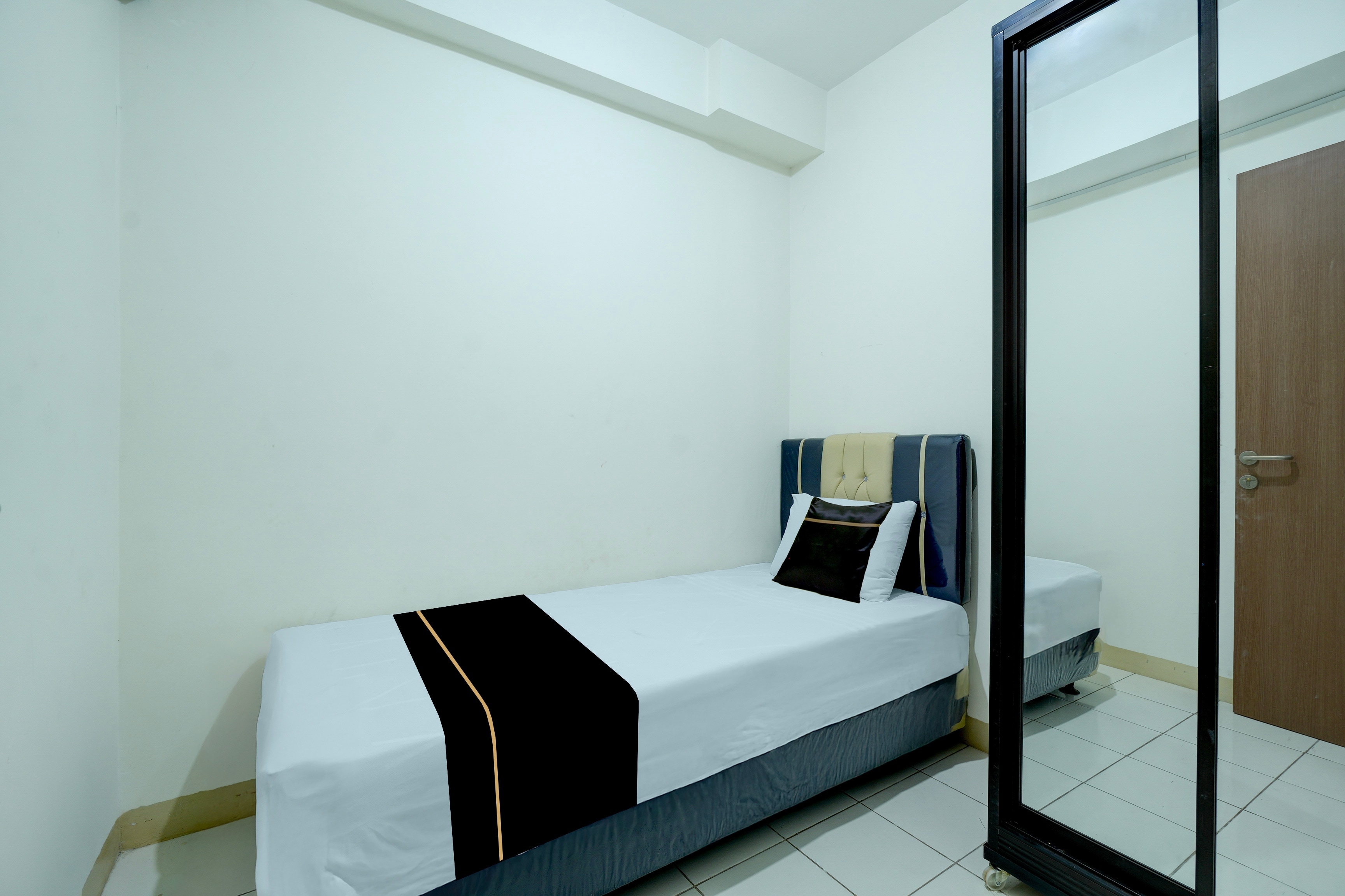 Hotel O Pgv Residence - Tap to explore photos
