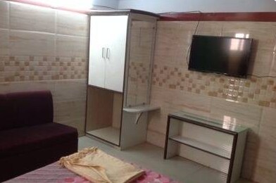 Vaishnodham - Tap to explore photos