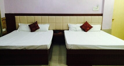 Hotel Basera Room Type - Deluxe A.C Room with 2 Twin Beds