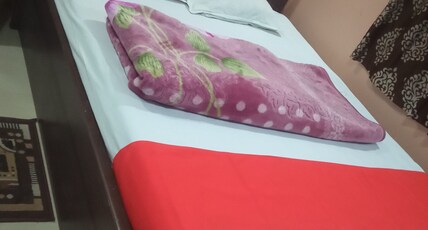 SUBHAM LODGE & RESTAURANT Room Type - Standard Queen Bed Room with City View