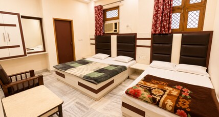 Hotel Marwari Room Type - Four Bed Room (non ac)