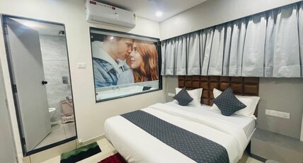 Hotel Apple Lake  Room Type - Deluxe Room with City View