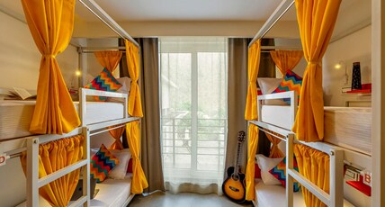 goSTOPS PLUS Rishikesh, Tapovan Room Type - Bed in 6 Bed Female Only Dormitory Room with Ensuite Bathroom