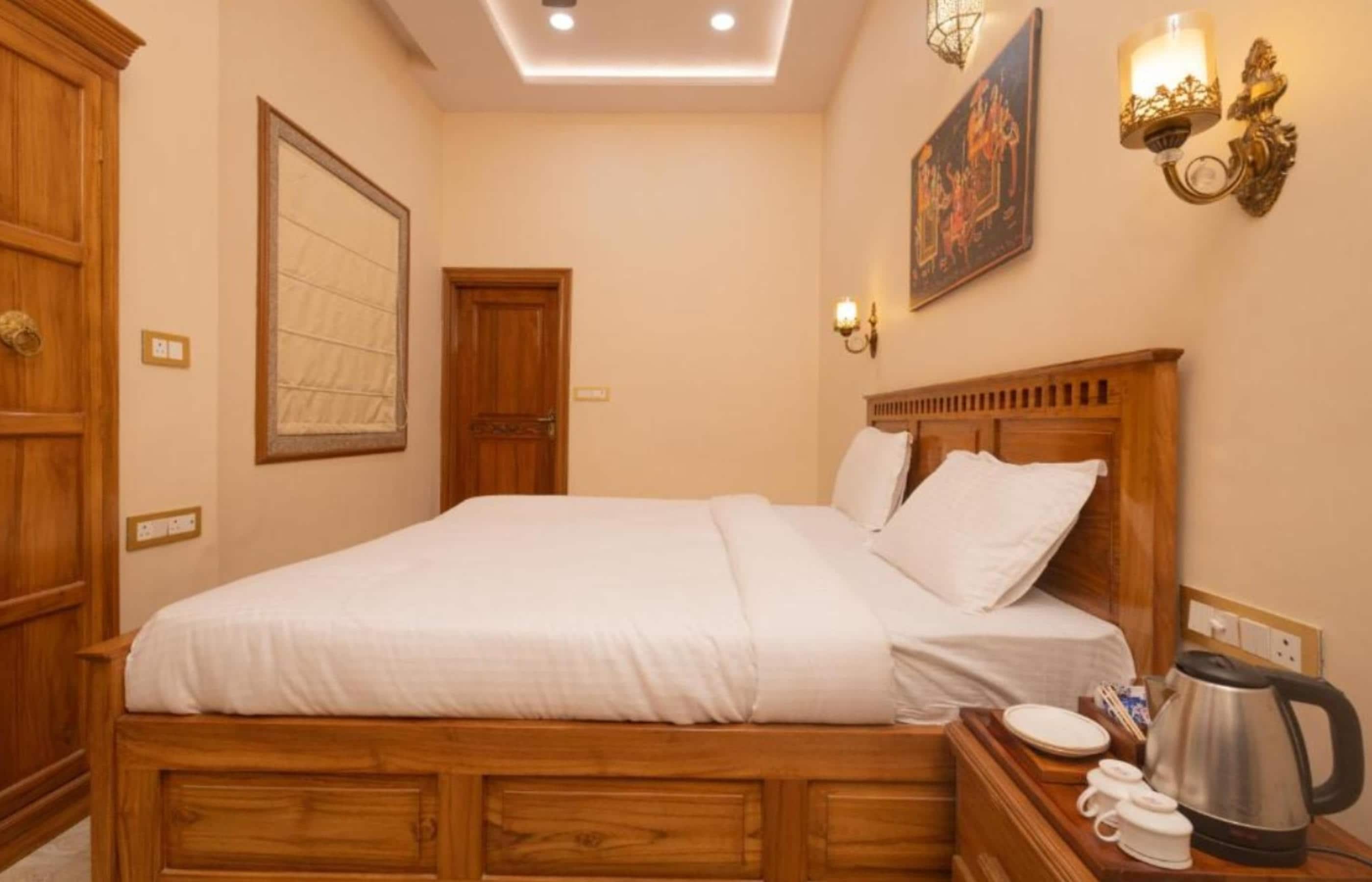 Kailash Heritage - A Royal Boutique Heritage Haveli - Tap to explore photos