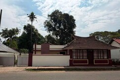 Le Stories Heritage Home