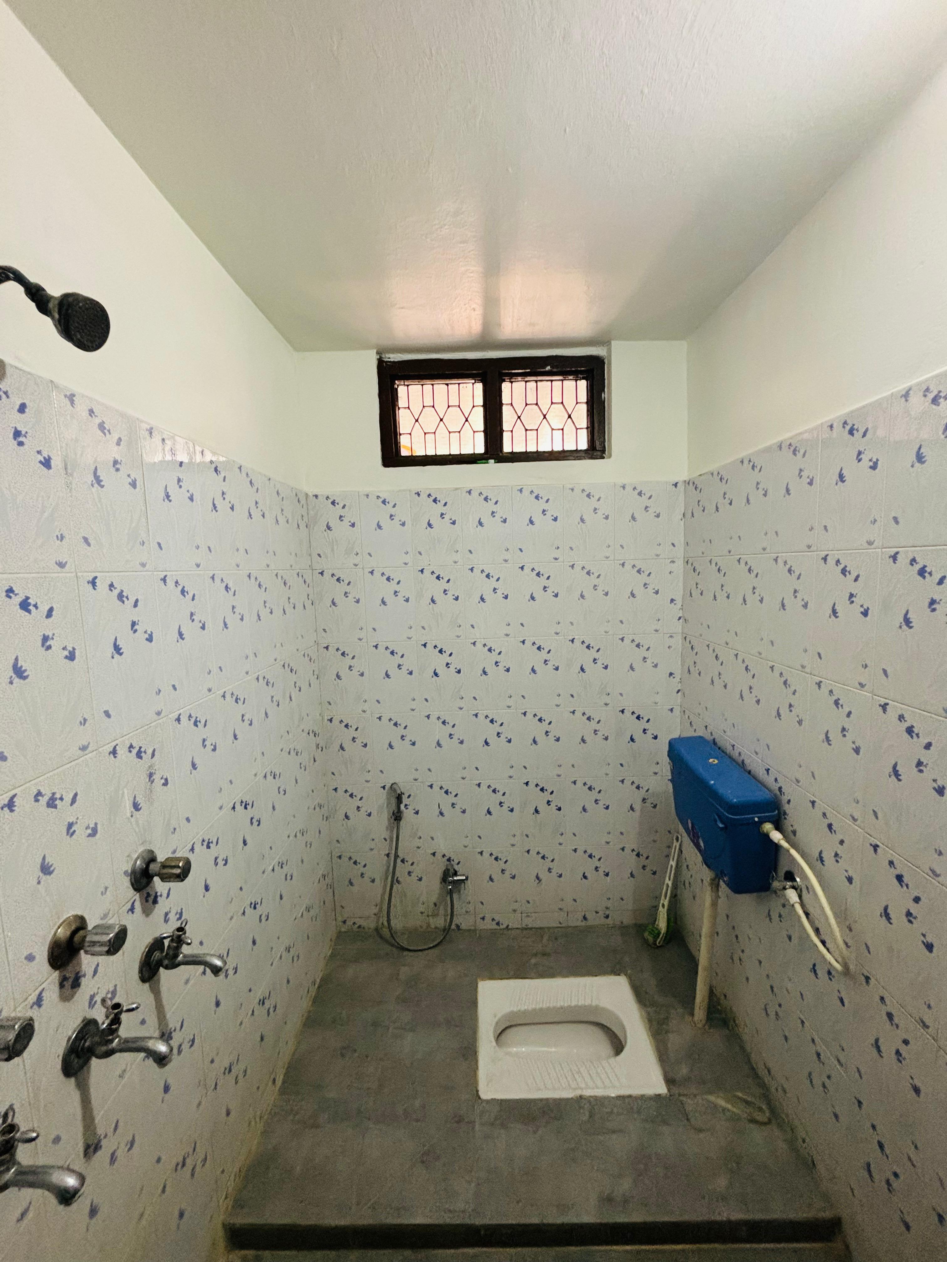 Yogeshwar homstay - Tap to explore photos