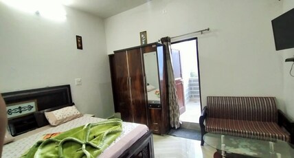 Mountain View Room Type - Standard Room