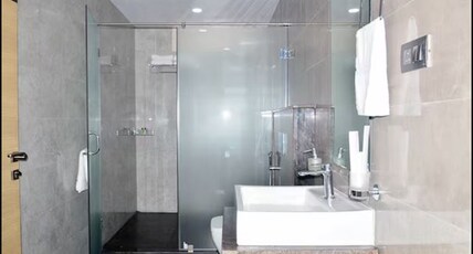 Hotel Royal Palace Room Type - Deluxe Twin
