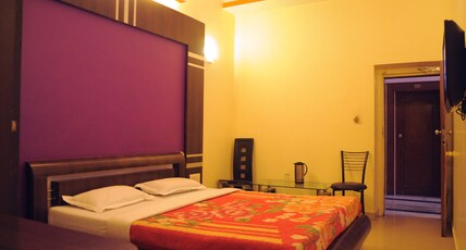 HOTEL BANJARA Room Type - Deluxe Room