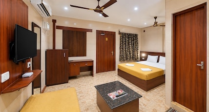 Blue Bay Beach Resort Room Type - Premium Oceanside Cottage Blue Bay Beach Resort Room Type - Premium Oceanside Cottage