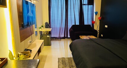 Friendship-Inn 3 Room Type - Bedroom