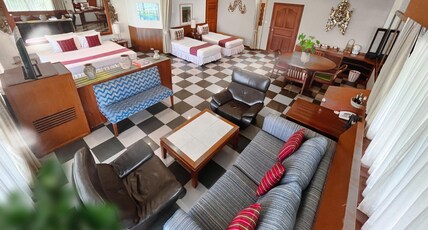 Birds and Bees Resort Pattaya Room Type - Hu Kwang Suite 2 bedrooms