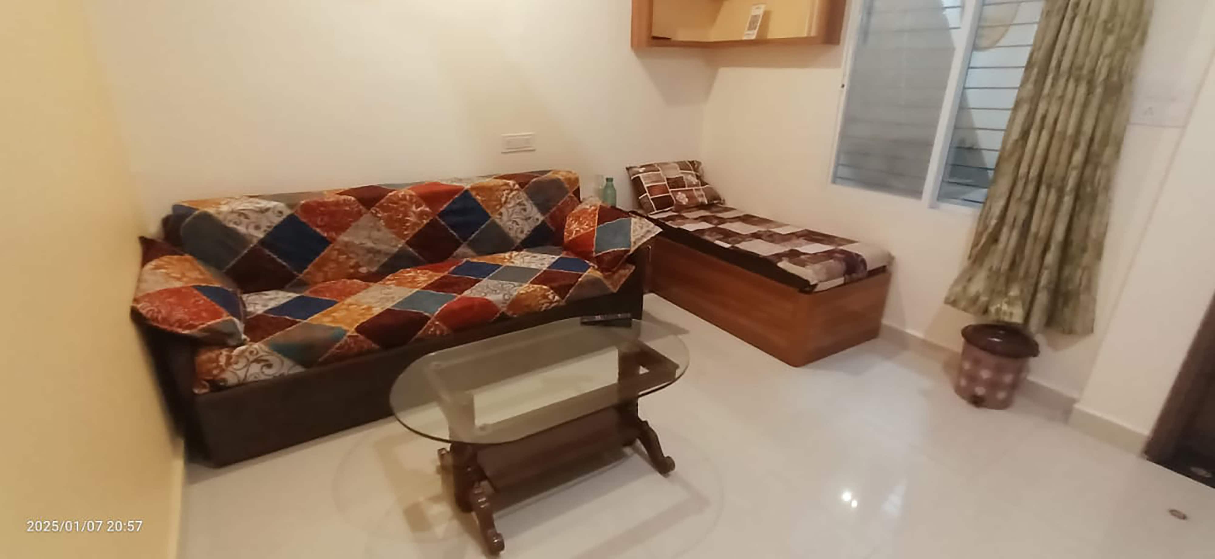 Shree Ram Ashray Home Stay - Tap to explore photos