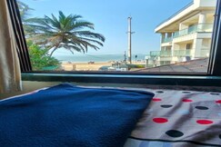 Ocean Facing Single Room Holiday Homes