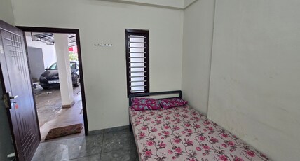 AMIGOS RESIDENCY Room Type - Standard Non Ac Room
