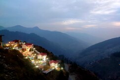 The Wonderland Cottages and Cafe