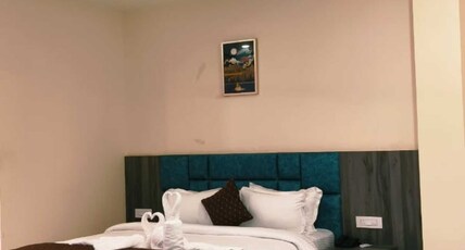 Luit Hotel Room Type - SUPER DELUXE ROOM