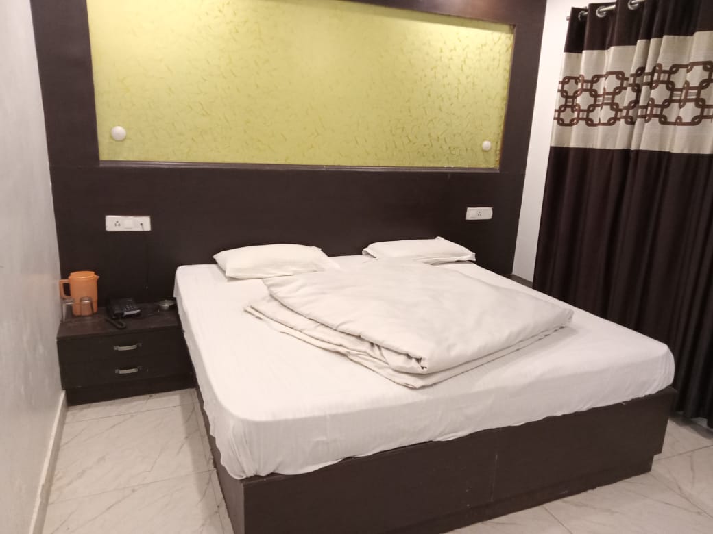 Hotel Sitara Regency - Tap to explore photos