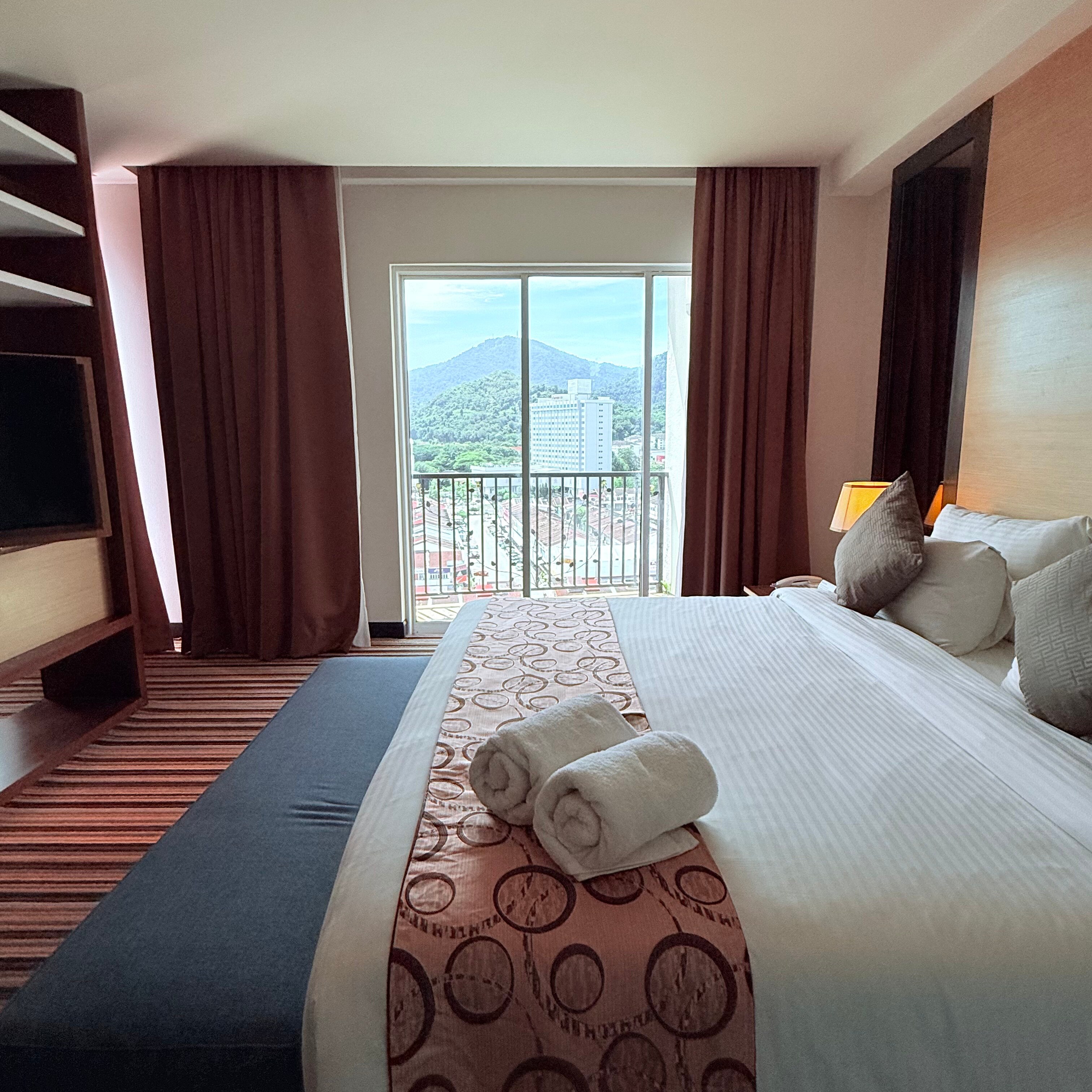 Goldsands Hotel Langkawi - Tap to explore photos