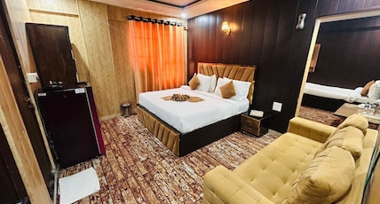 Hotel Tulsi Garden - Near Prem Mandir Vrindavan Room Type - Rani Family Suite (For Six Guest) Hotel Tulsi Garden - Near Prem Mandir Vrindavan Room Type - Rani Family Suite (For Six Guest)