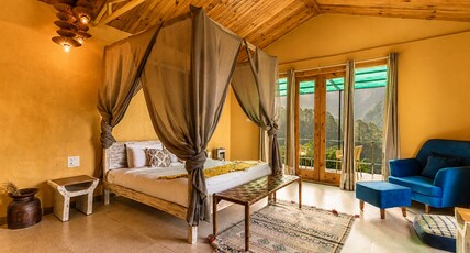 Seclude Pangot, Perch - Boutique Birding Resort  Room Type - Fireflies