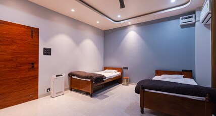 Duplex Villa NH27 Jorabat Room Type - Bedroom 4
