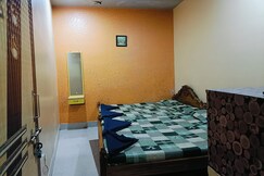 Puri Trip Homestay Located 50 Meters From Jagannath temple Lions Gate