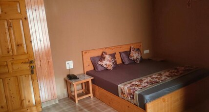 Hotel Cozy Haven and Restaurant Room Type - Deluxe mud plastered