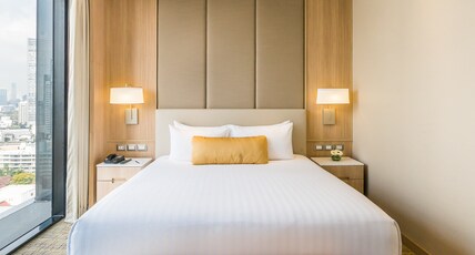 SKYVIEW Hotel Bangkok - Em District Sukhumvit 24 Room Type - Grand Premier King Bed