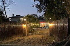 JUNGLECITI HOUSE