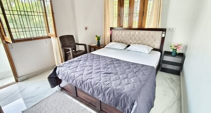 Prasads Homestay Room Type - 203 AC Room