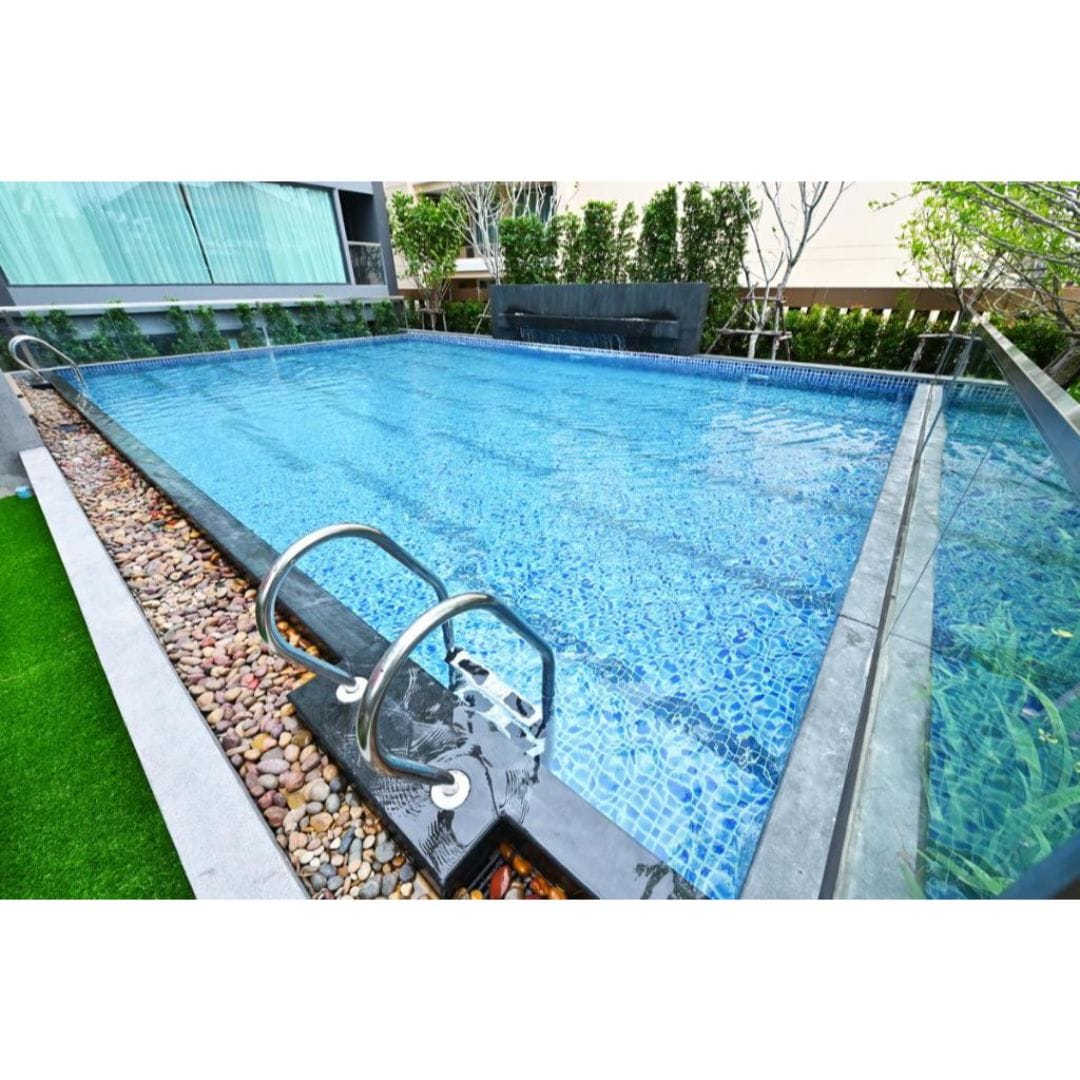 M Pattaya Hotel  - Tap to explore photos