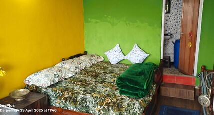 Shaw Homestay Room Type - Mountain view family bedroom