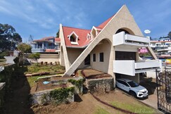 Lakshana holidays-Sabari's nest